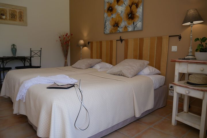 Room 16 of 54