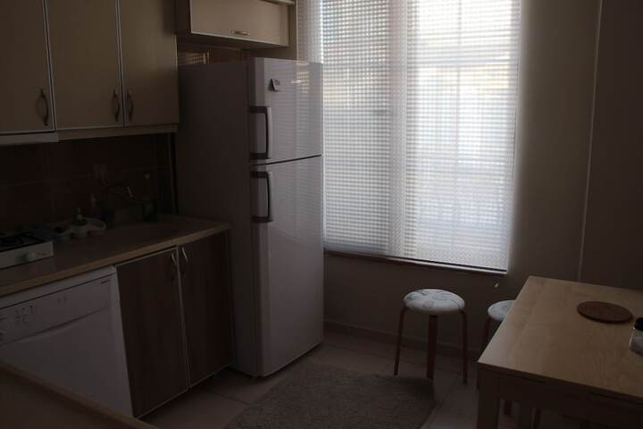 Room 13 of 37
