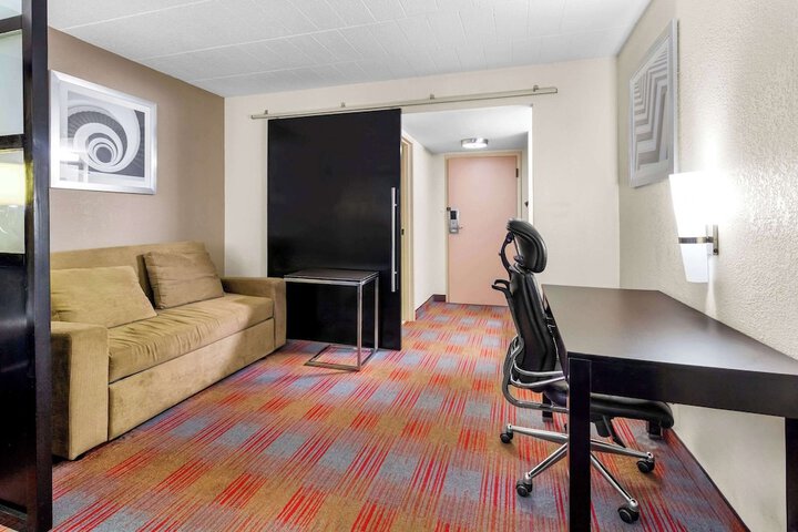 Room 14 of 54