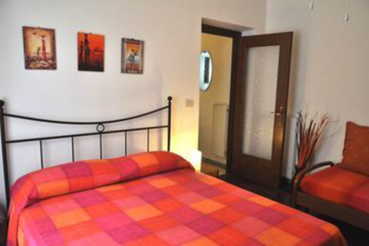 Room 19 of 48