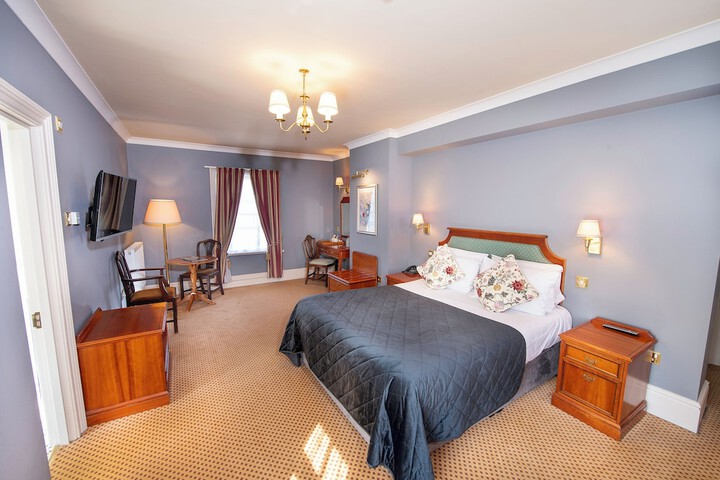 Room 16 of 41