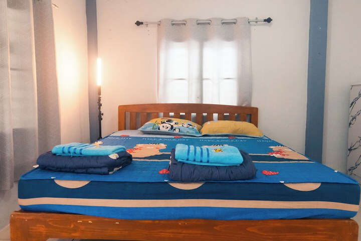 Room 8 of 62