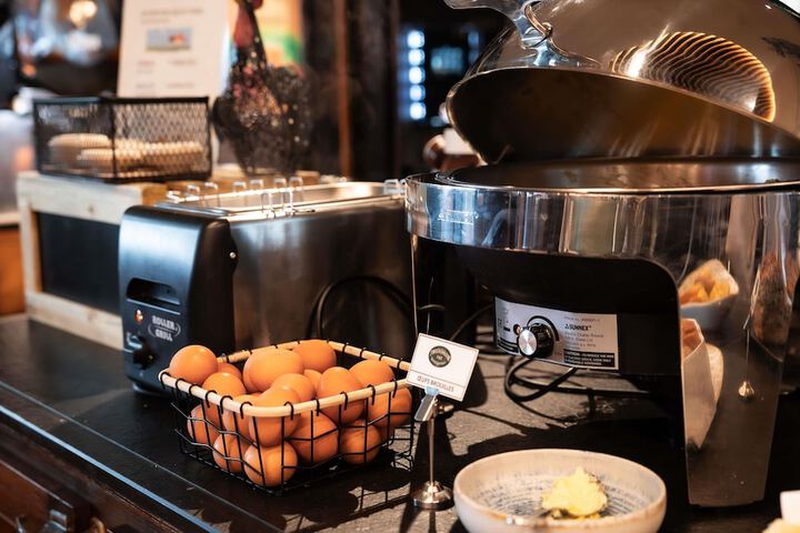 Breakfast/Coffee Service 87 of 163