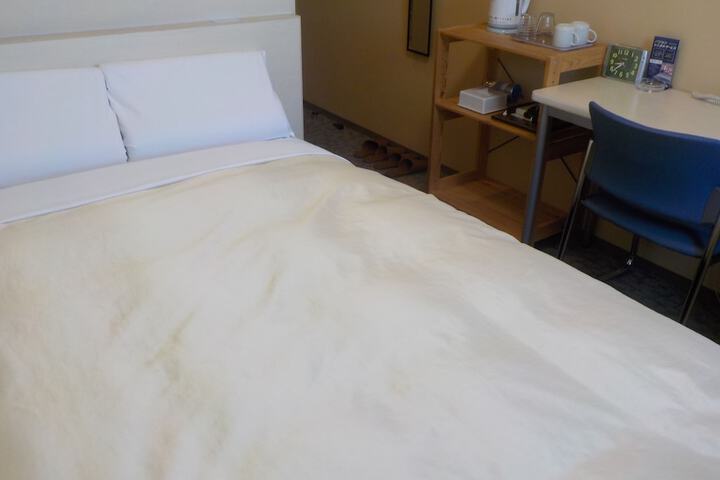 Room 17 of 51