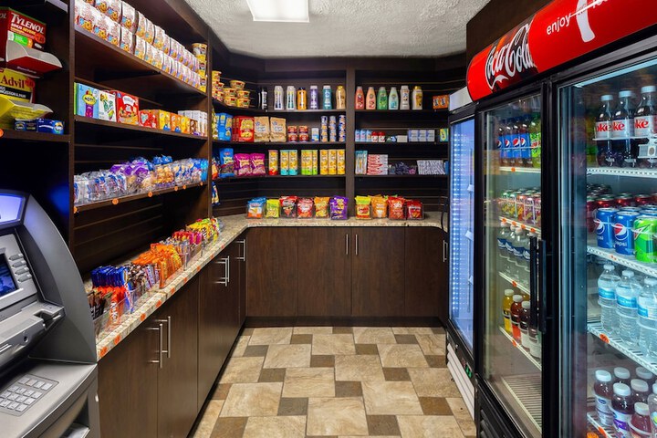 Snack bar