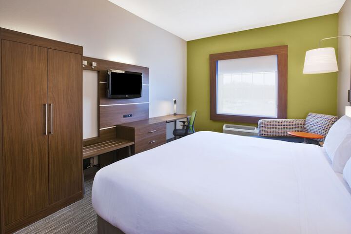 1 King Bed (14 of 23)