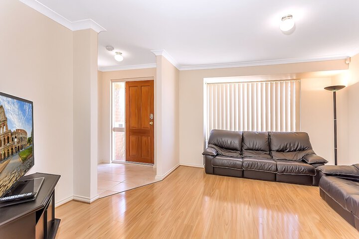 Room 15 of 23