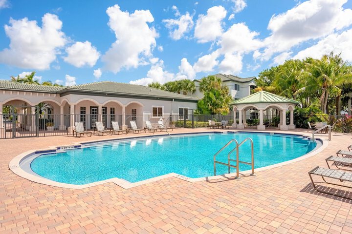 Pool 45 of 58