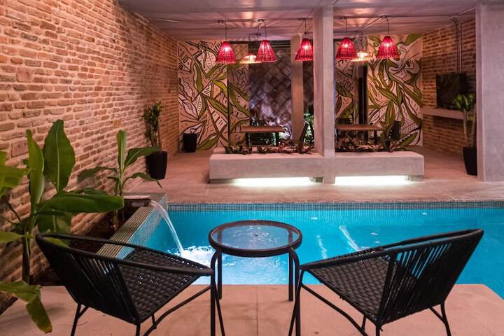 Pool 38 of 72