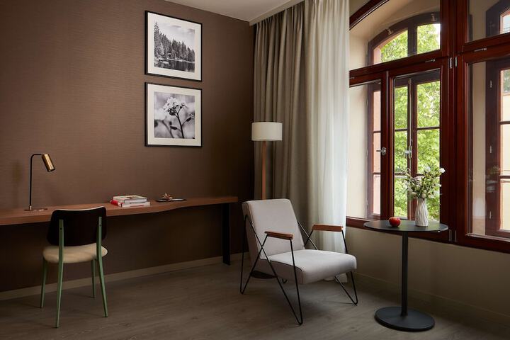Room 16 of 55