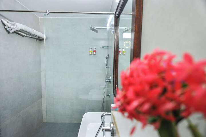 Room 29 of 54