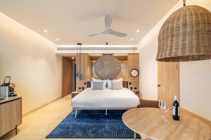 Room 40 of 105