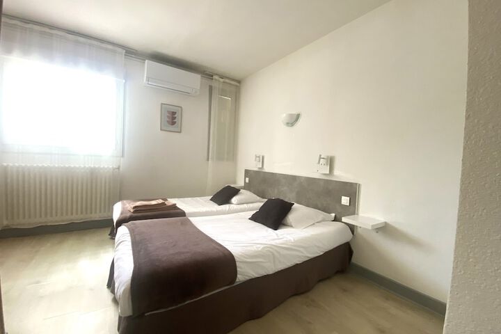 Room 14 of 47