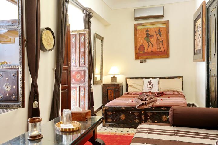 Room 17 of 113