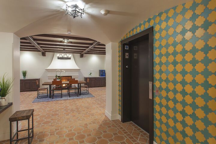 Hotel 2 of 47