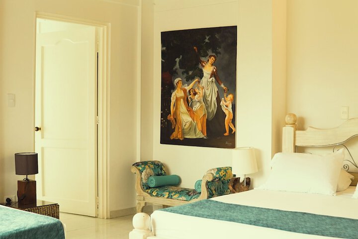 Room 15 of 123