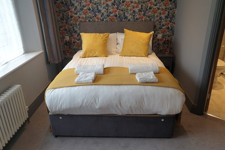 Room 3 of 39
