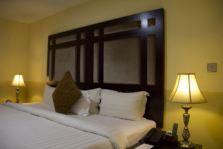 Room 15 of 44