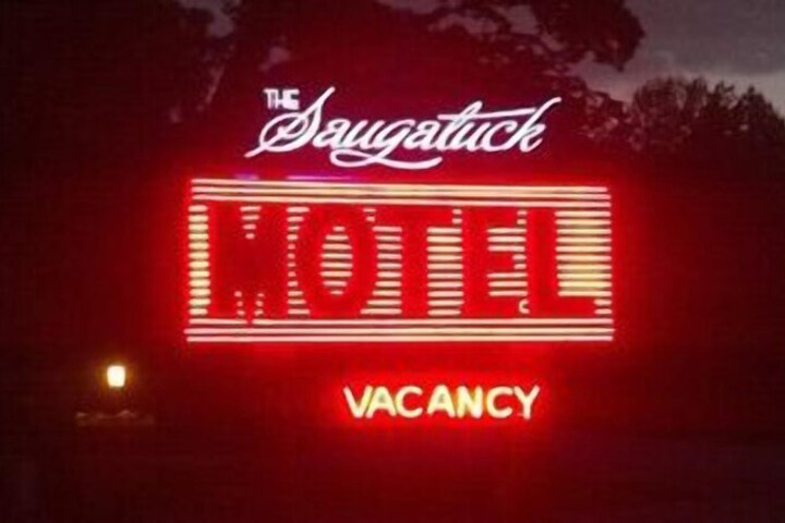 Hotel 24 of 25