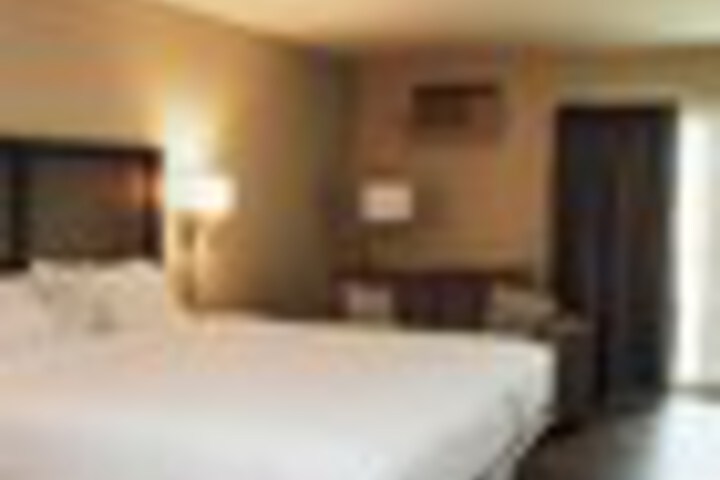 Room 29 of 141
