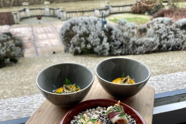 Dining 45 of 67