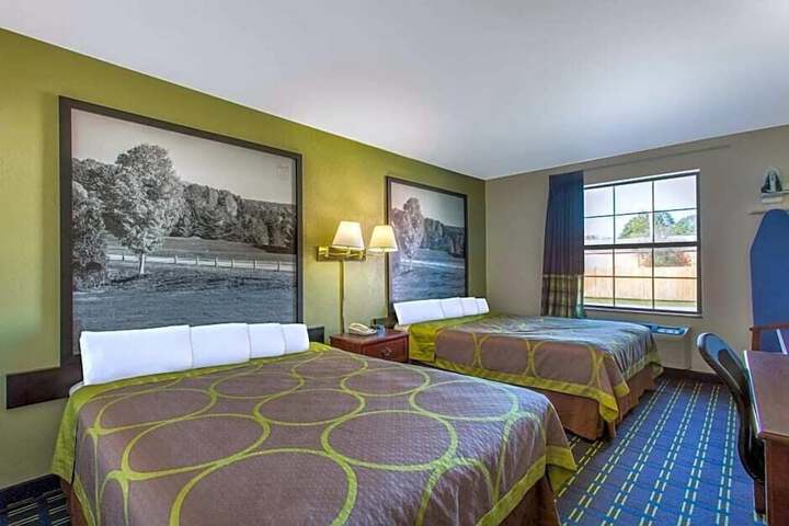 2 Queen Beds (4 of 19)
