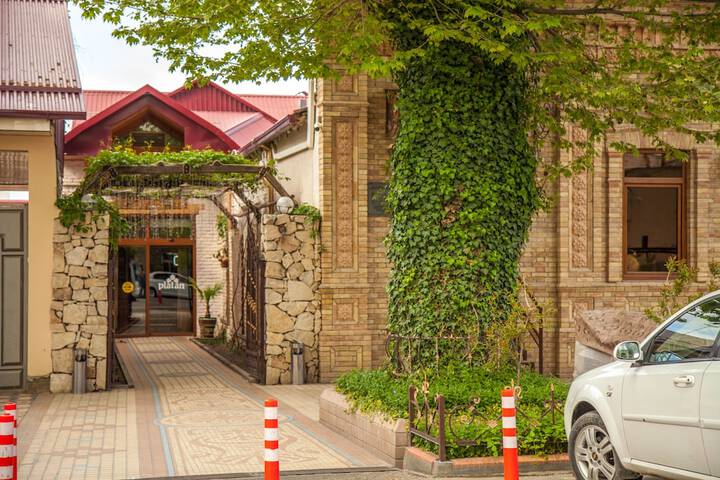General 73 of 86