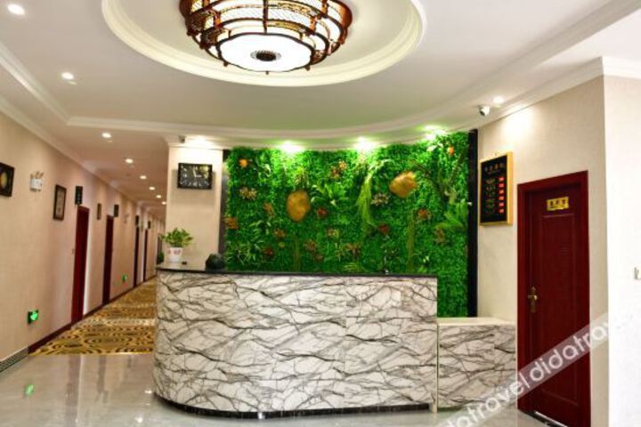 Hotel Interior 9 of 11