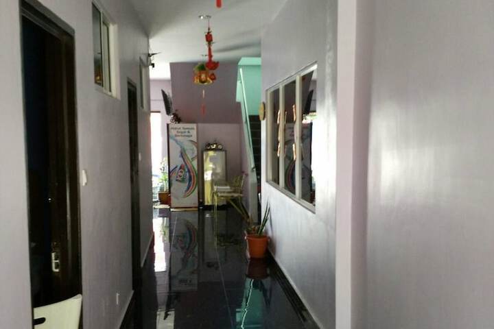 Ballroom/Hall 26 of 33