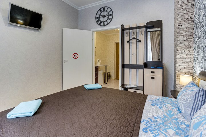 Room 26 of 28