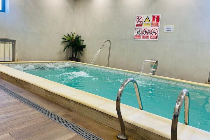 Pool 28 of 66