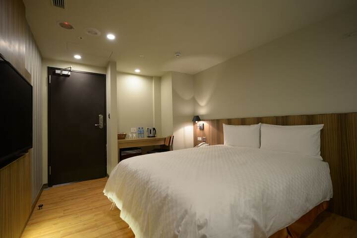 Room 14 of 41