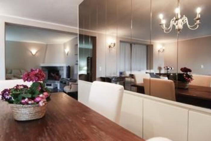 Room 14 of 15
