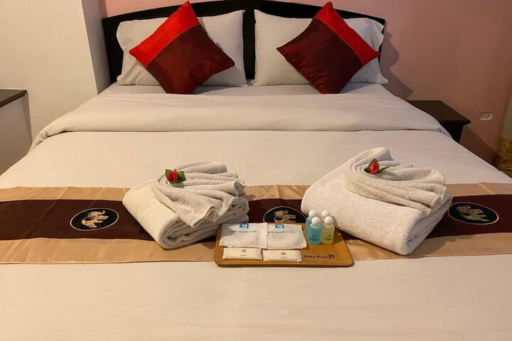 Room 19 of 84