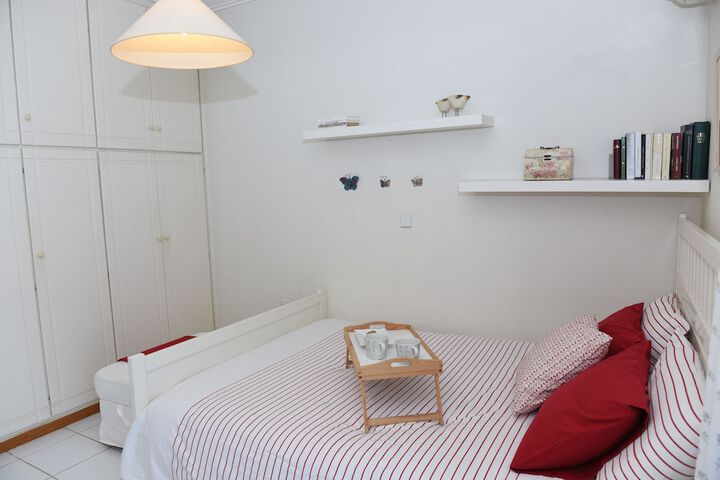 Room 8 of 60