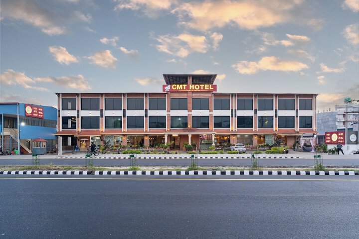 Chitwan Midtown Hotel