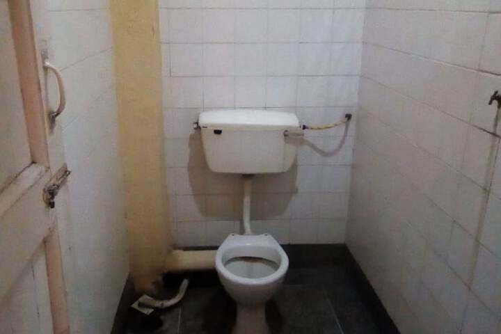 Room 14 of 24