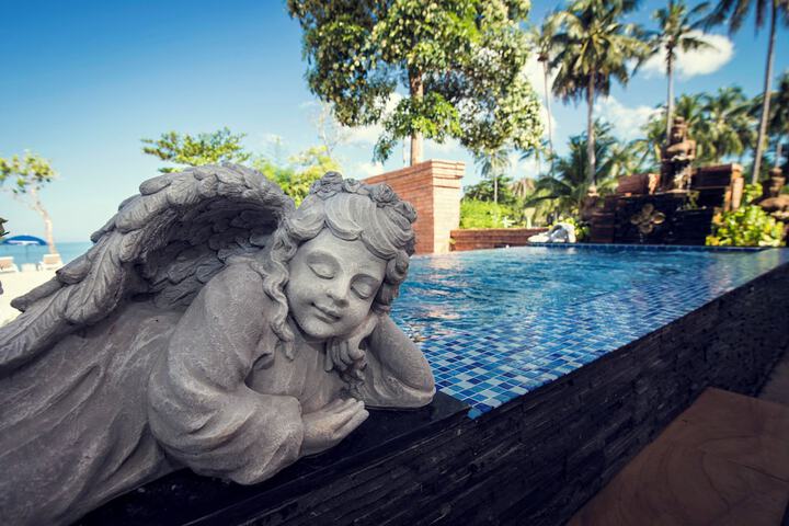 Pool Hotel