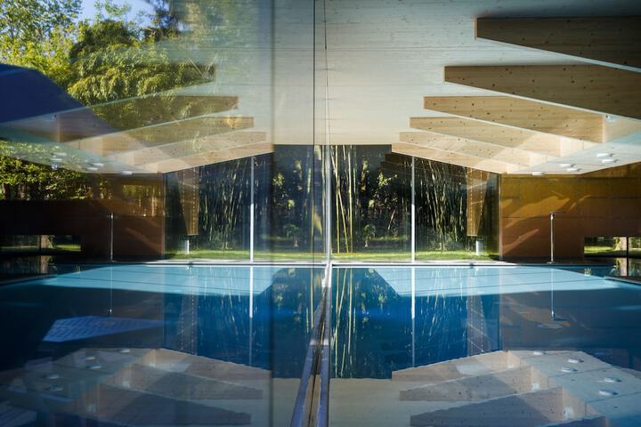 Pool 145 of 244