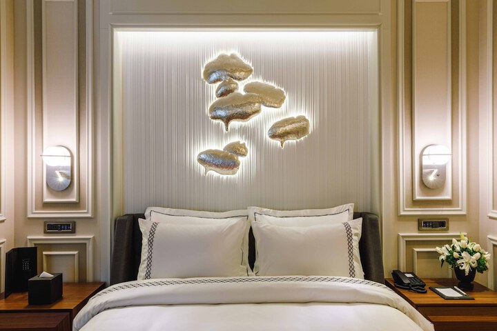 Room 48 of 130