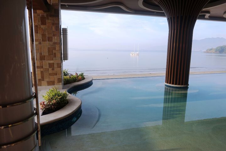 Pool 43 of 62