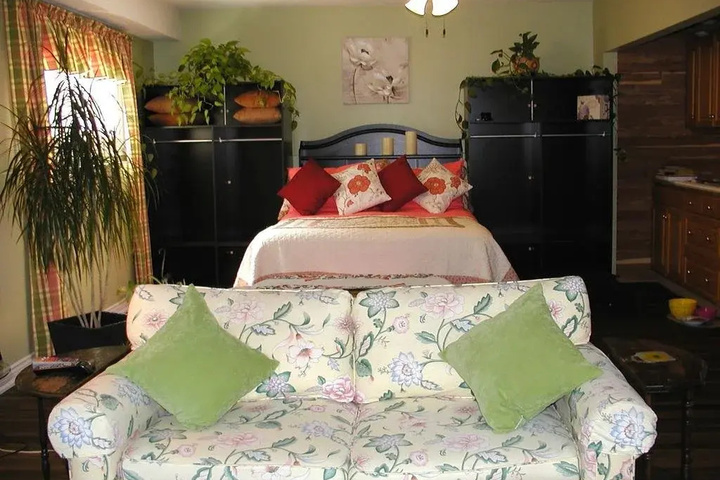 Room 3 of 11