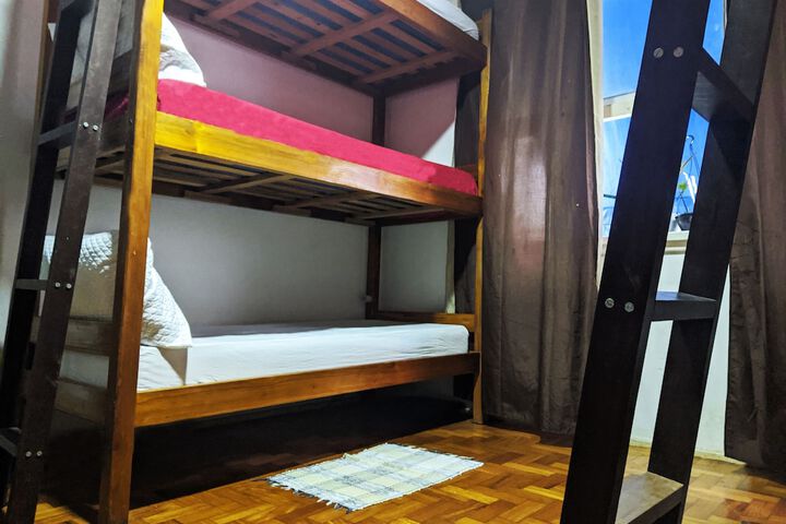 Room 4 of 60