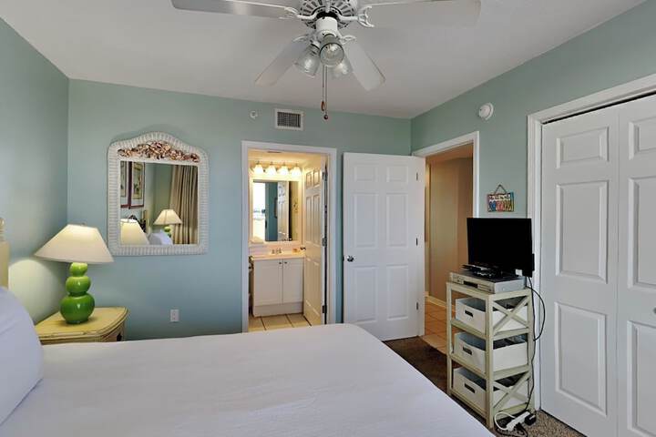 Room 21 of 118