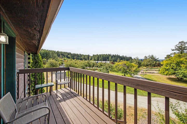 Terrace/Patio 101 of 189