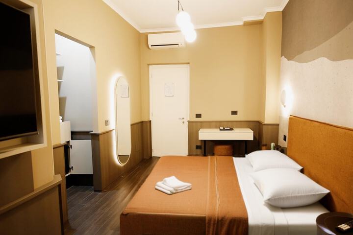 Room 34 of 55