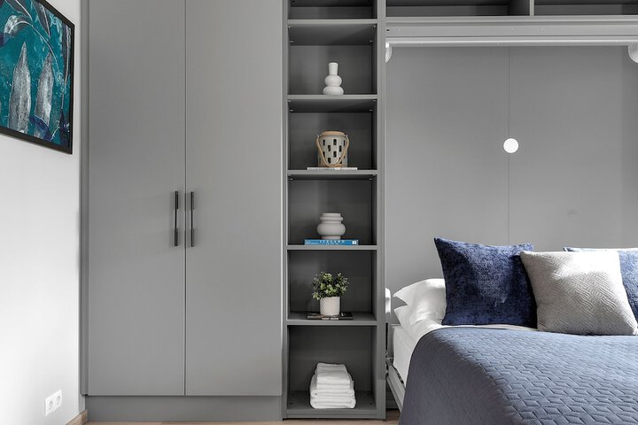 Room 10 of 25