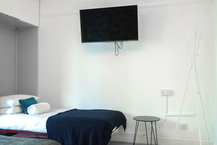 Room 34 of 117
