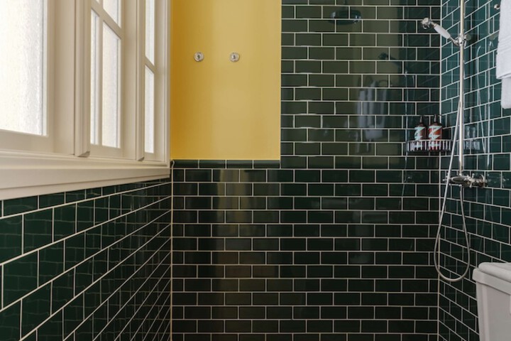 Room 14 of 116