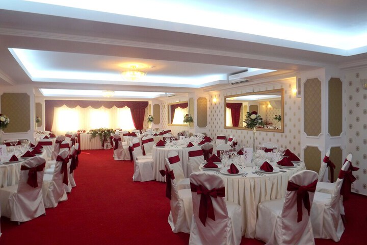 Wedding/Banquet 31 of 34